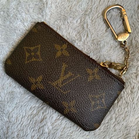 louis vuitton keychain wallet dupe.